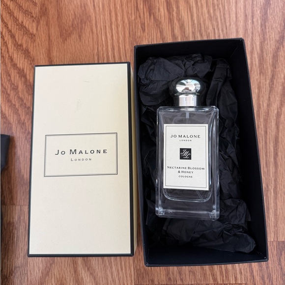 Jo Malone Other - Jo Malone London Nectarine Blossom & Honey Cologne